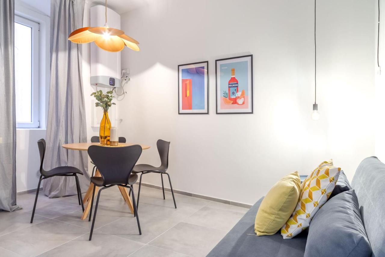 Stylish Loft In The City Center 트리에스테 외부 사진